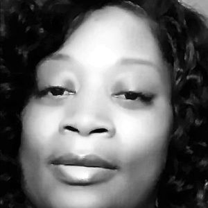 Meet your Posher, Beverly